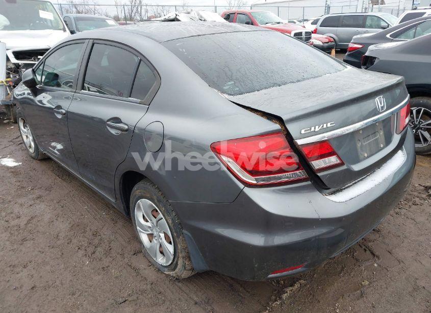 Photo 3 of 2013 Honda Civic LX (VIN 19XFB2E55DE065444)