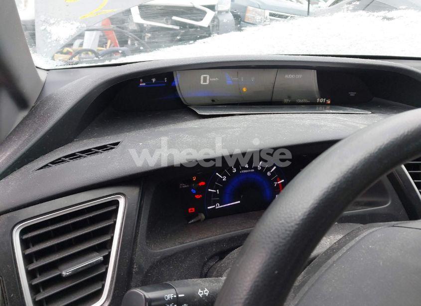 Photo 7 of 2013 Honda Civic LX (VIN 19XFB2E55DE065444)