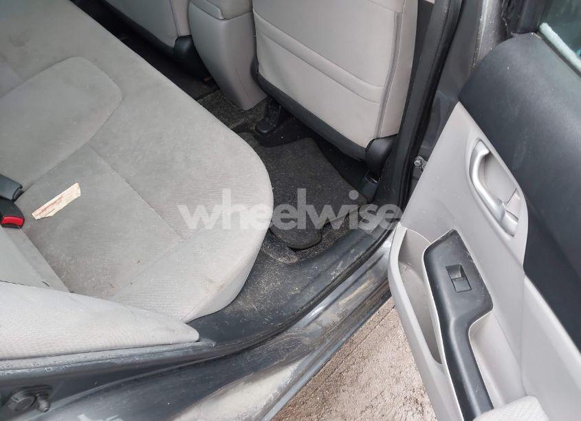 Photo 8 of 2013 Honda Civic LX (VIN 19XFB2E55DE065444)