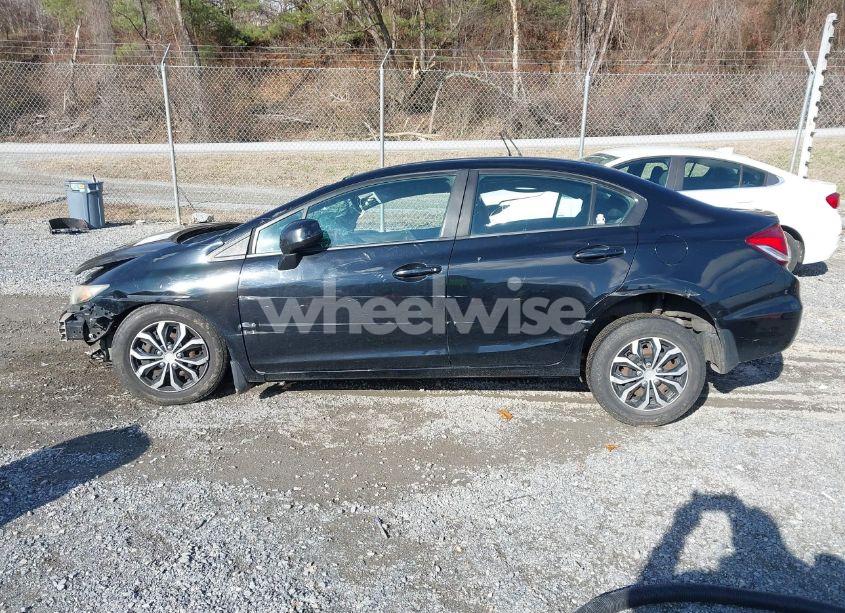 Photo 14 of 2013 Honda Civic LX (VIN 19XFB2E56DE037166)