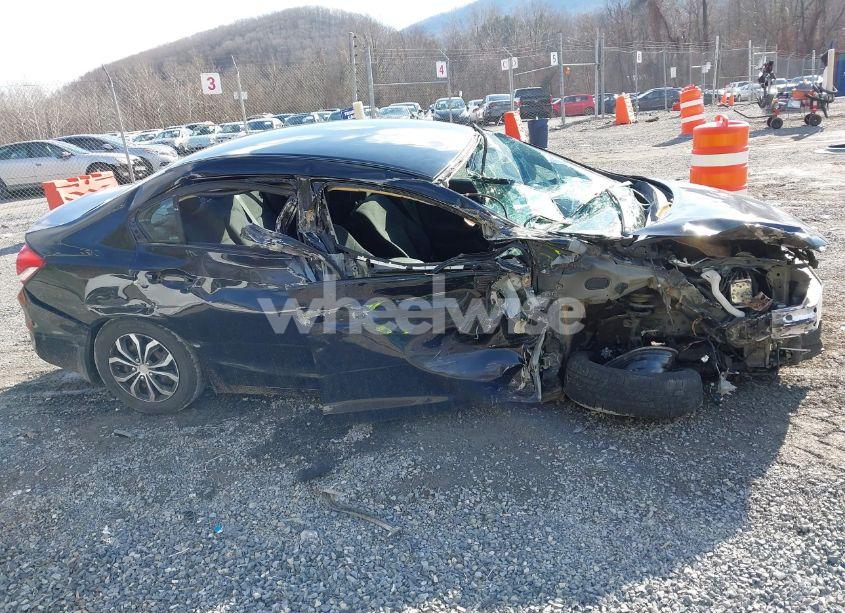 Photo 6 of 2013 Honda Civic LX (VIN 19XFB2E56DE037166)