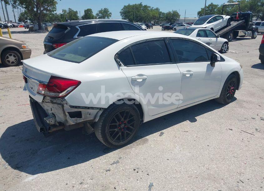 Photo 4 of 2013 Honda Civic LX (VIN 19XFB2E56DE058583)