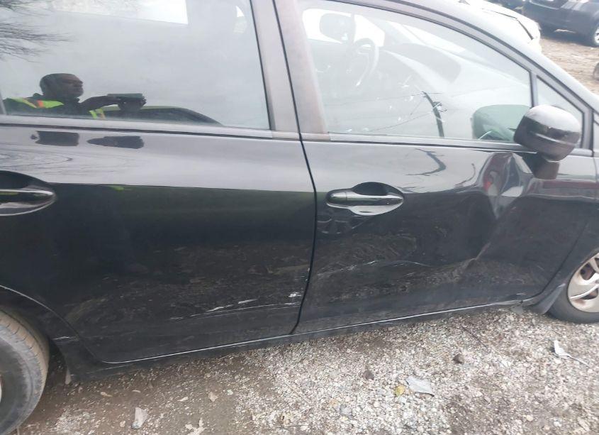 Photo 13 of 2015 Honda Civic LX (VIN 19XFB2E56FE062975)