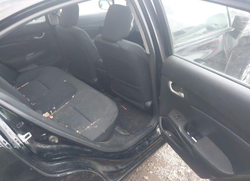 Photo 8 of 2015 Honda Civic LX (VIN 19XFB2E56FE062975)