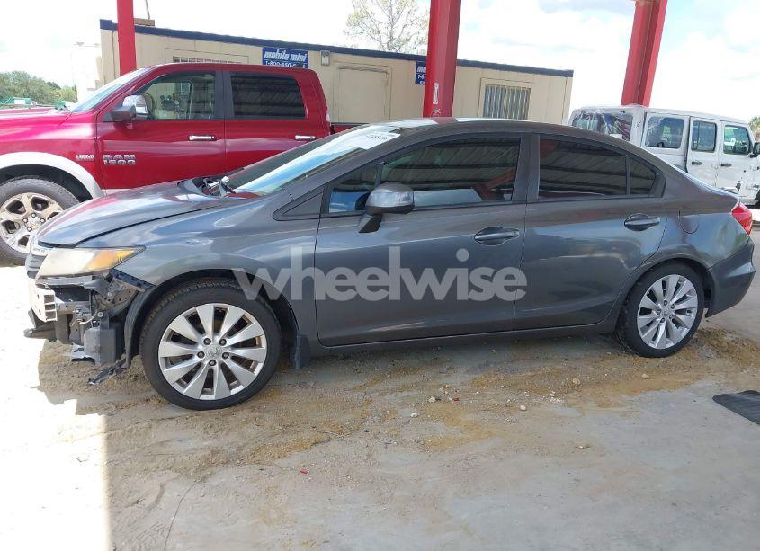 Photo 14 of 2012 Honda Civic LX (VIN 19XFB2E57CE059580)