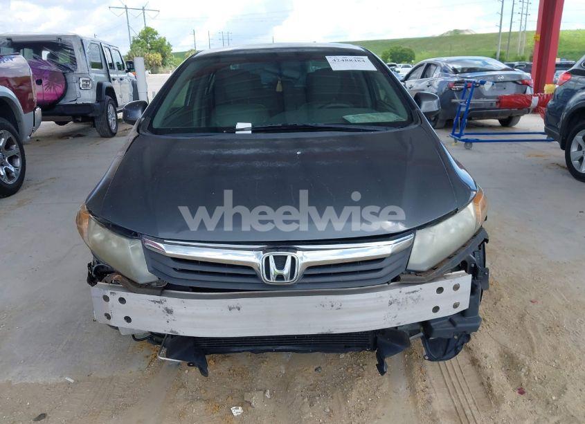 Photo 6 of 2012 Honda Civic LX (VIN 19XFB2E57CE059580)