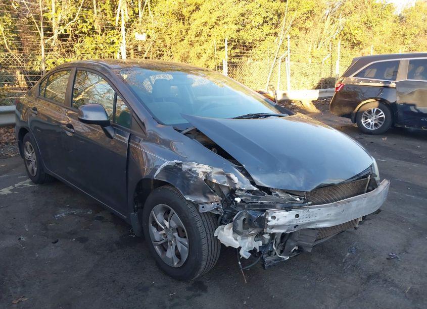 2013 Honda Civic LX (VIN 19XFB2E58DE035483) main photo