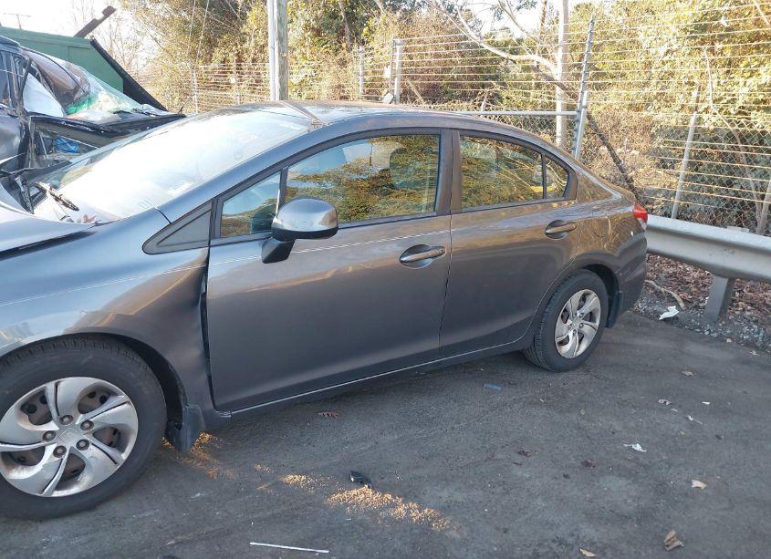 Photo 14 of 2013 Honda Civic LX (VIN 19XFB2E58DE035483)