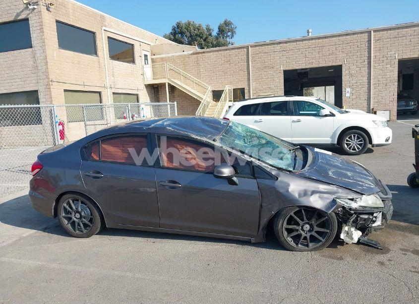 Photo 13 of 2013 Honda Civic LX (VIN 19XFB2E58DE062666)