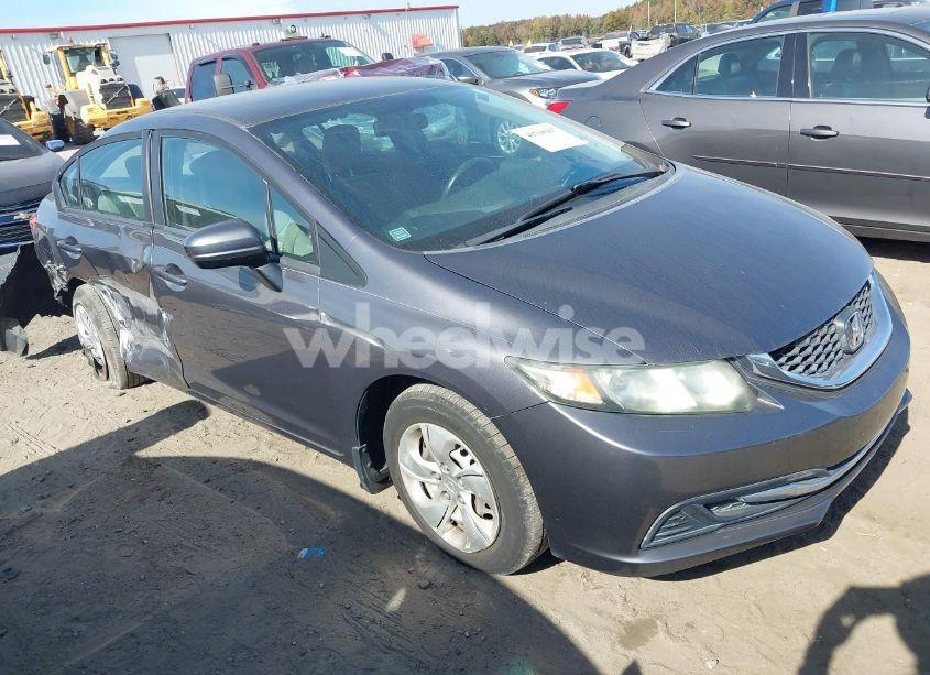 2014 Honda Civic LX (VIN 19XFB2E58EE081641) main photo