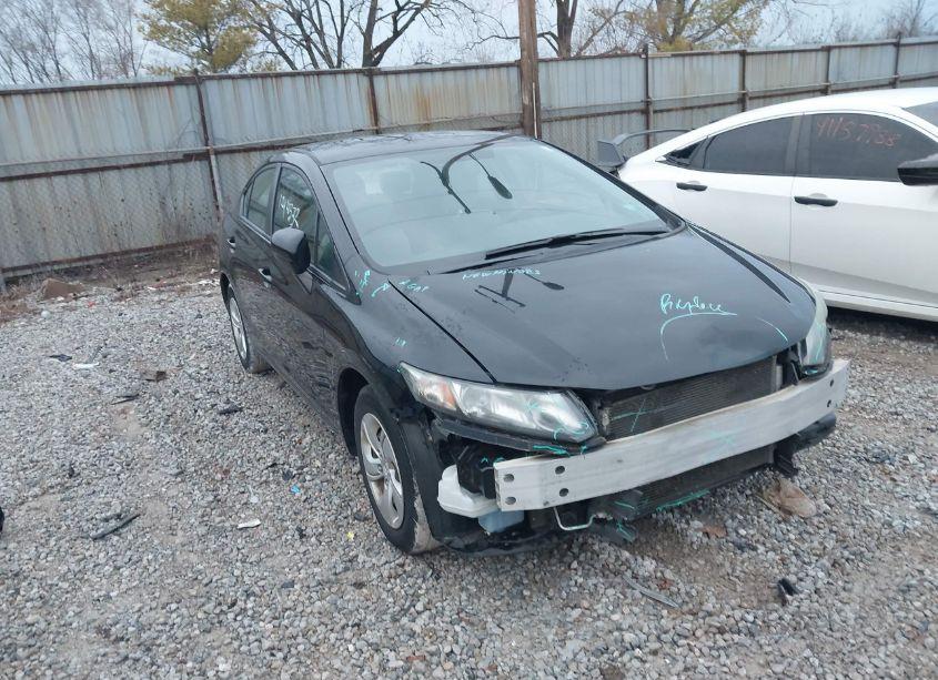 2015 Honda Civic LX (VIN 19XFB2E58FE025412) main photo