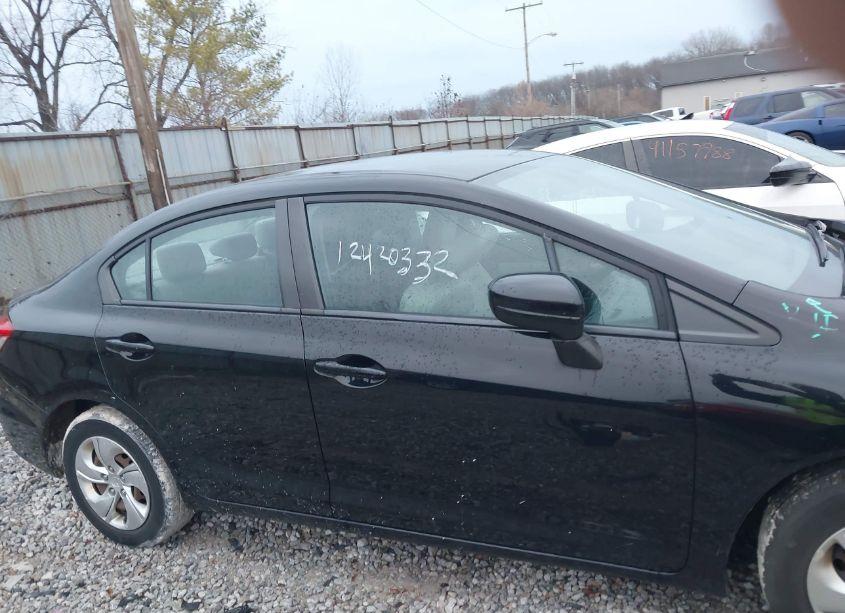 Photo 14 of 2015 Honda Civic LX (VIN 19XFB2E58FE025412)