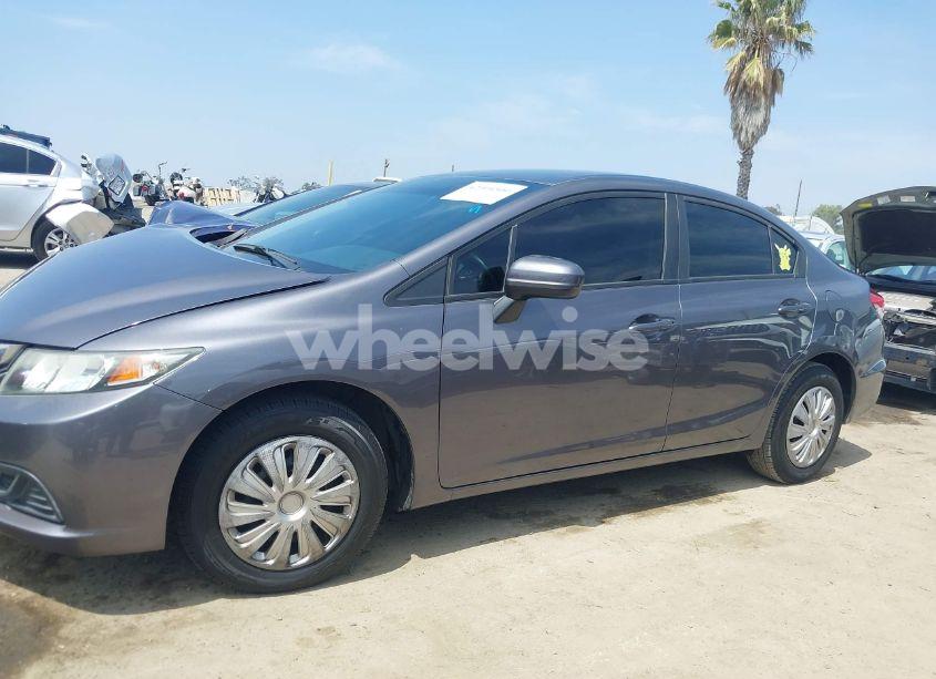 Photo 14 of 2015 Honda Civic LX (VIN 19XFB2E59FE011955)