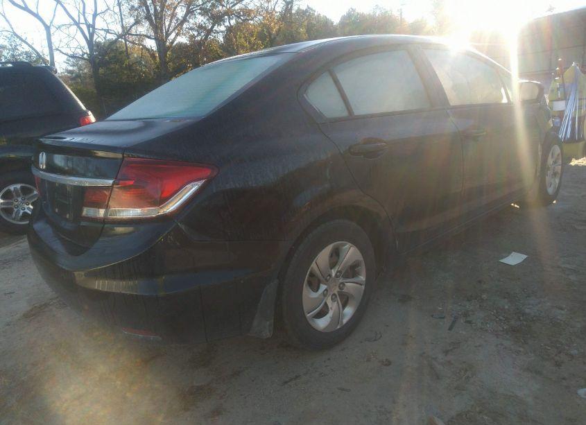 Photo 4 of 2015 Honda Civic LX (VIN 19XFB2E59FE109335)