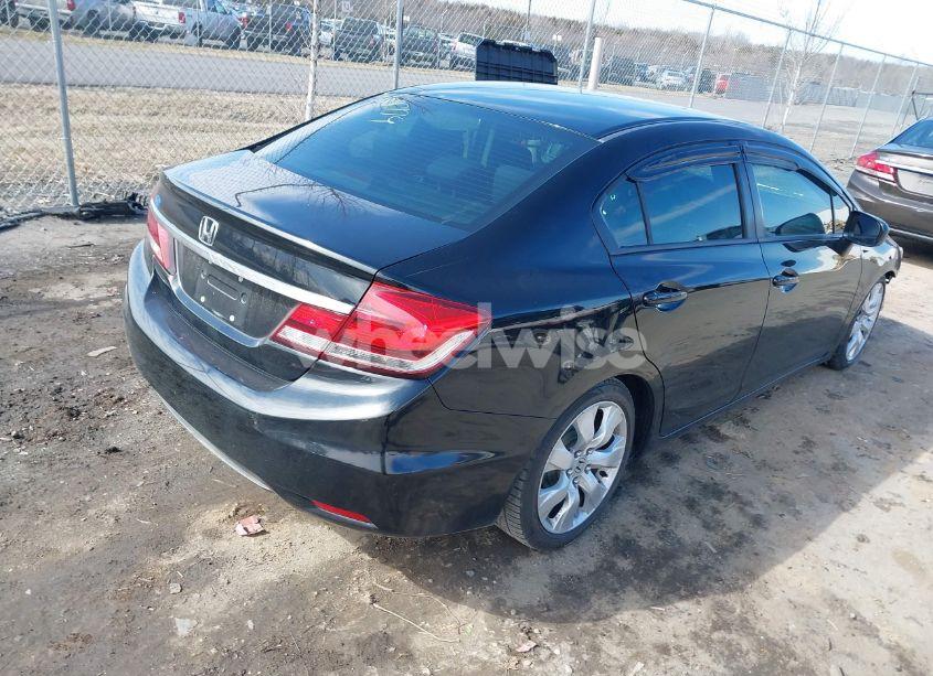 Photo 4 of 2014 Honda Civic LX (VIN 19XFB2E5XEE048110)