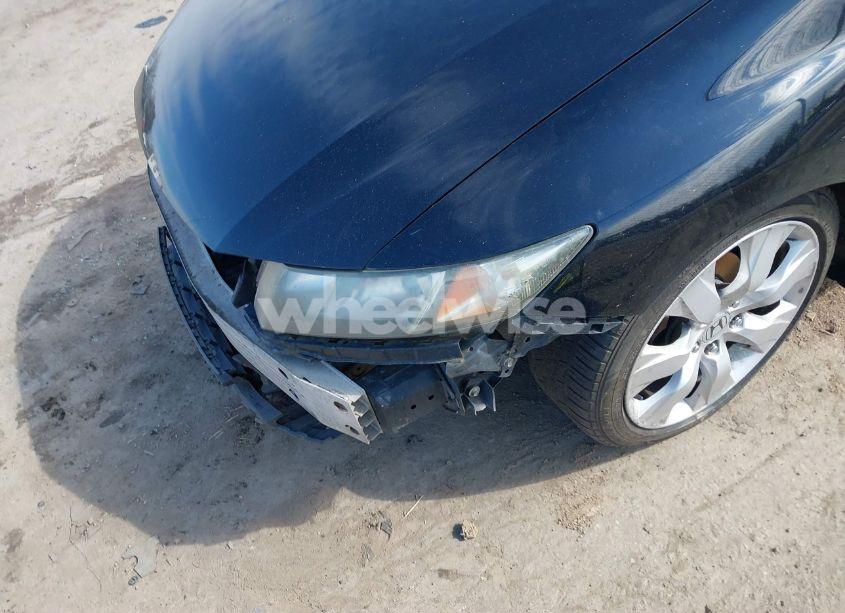 Photo 6 of 2014 Honda Civic LX (VIN 19XFB2E5XEE048110)