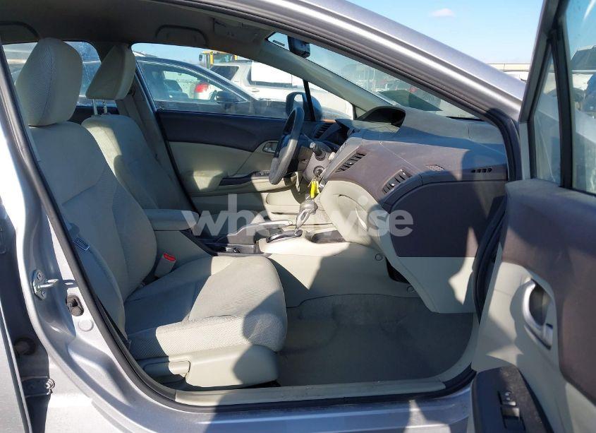 Photo 5 of 2012 Honda Civic SDN LX (VIN 19XFB2F50CE005990)