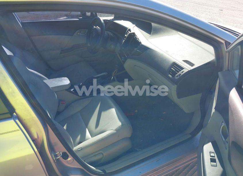 Photo 5 of 2012 Honda Civic SDN LX (VIN 19XFB2F50CE018822)