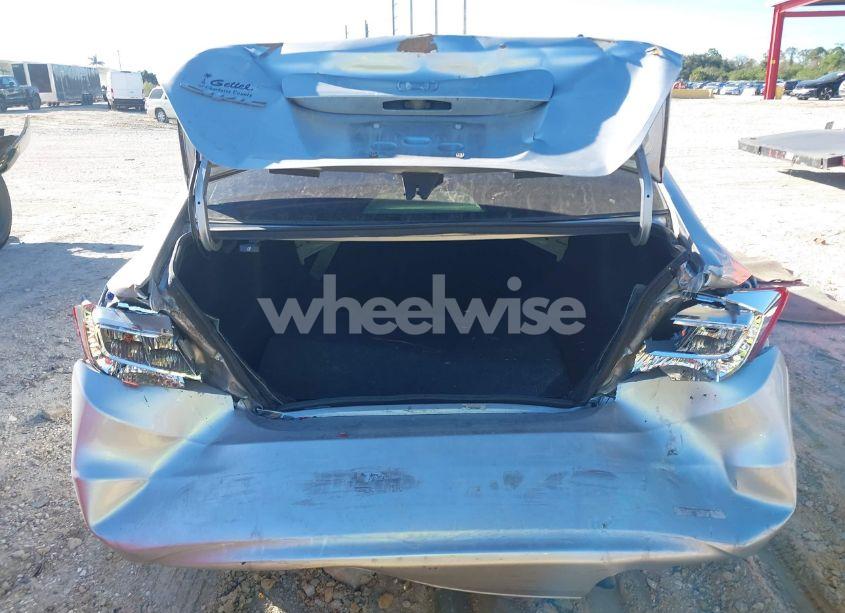 Photo 6 of 2012 Honda Civic SDN LX (VIN 19XFB2F50CE018822)