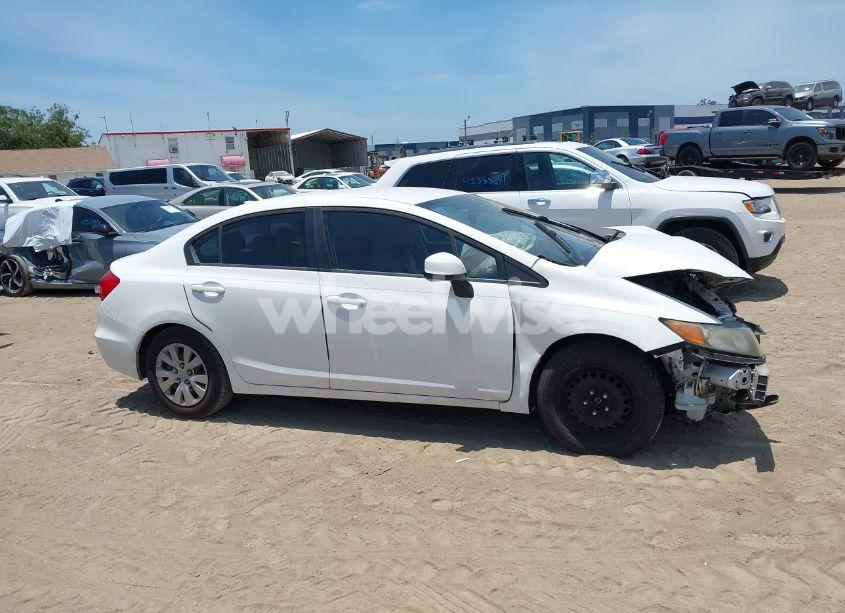 Photo 13 of 2012 Honda Civic LX (VIN 19XFB2F50CE022045)