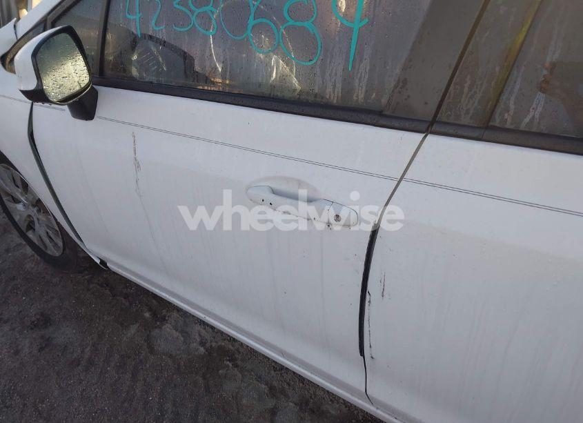 Photo 18 of 2012 Honda Civic LX (VIN 19XFB2F50CE022045)