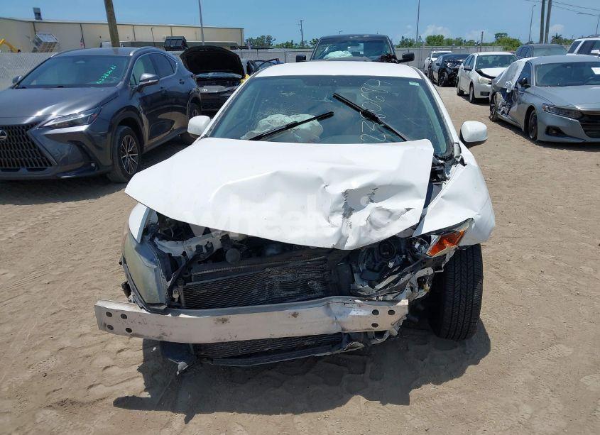 Photo 6 of 2012 Honda Civic LX (VIN 19XFB2F50CE022045)