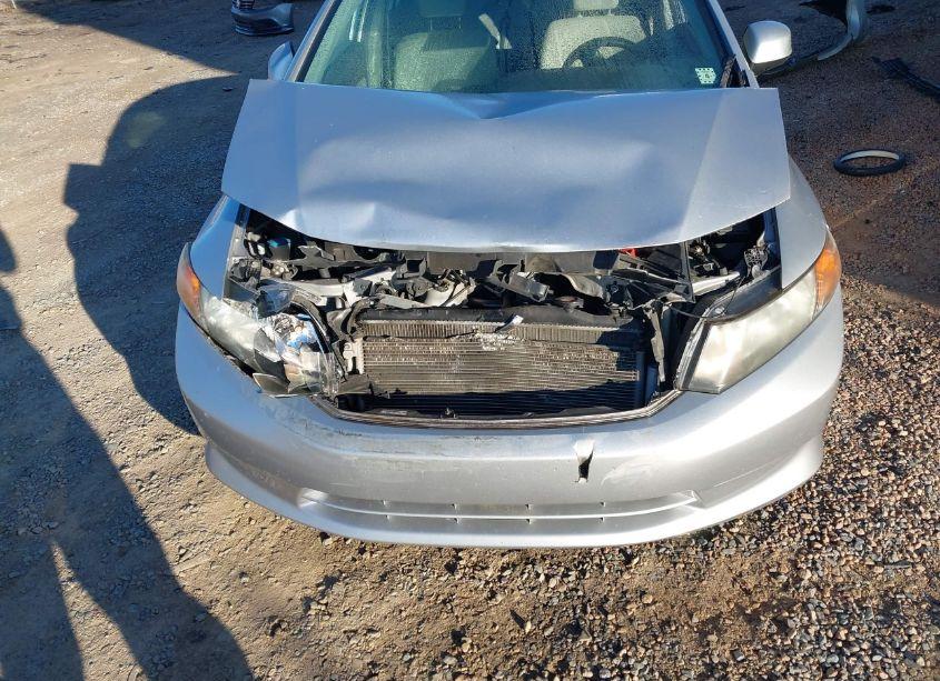 Photo 13 of 2012 Honda Civic LX (VIN 19XFB2F50CE043283)