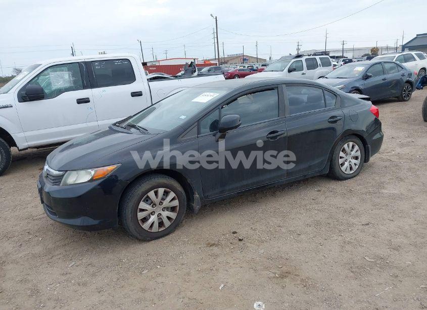 Photo 2 of 2012 Honda Civic LX (VIN 19XFB2F50CE078793)