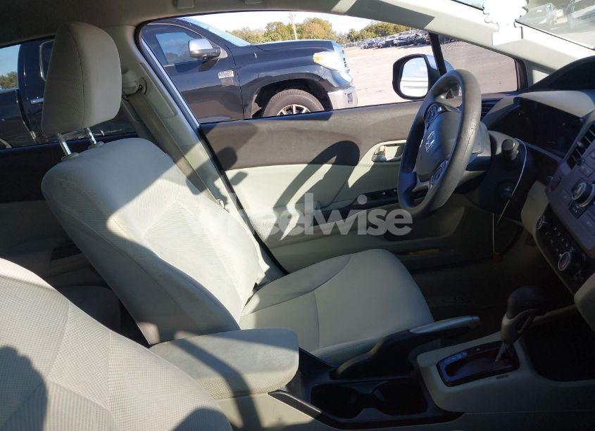 Photo 5 of 2012 Honda Civic SDN LX (VIN 19XFB2F50CE085758)