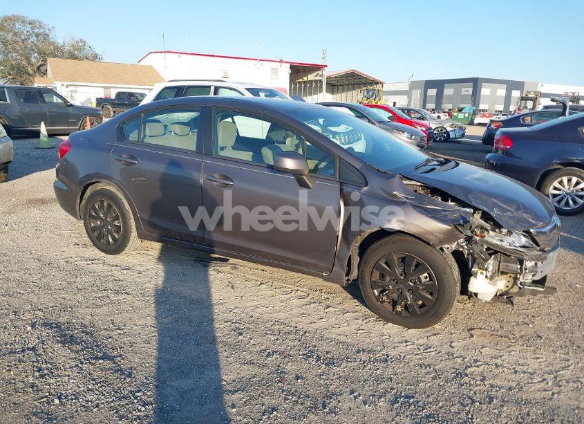 2012 Honda Civic LX (VIN 19XFB2F50CE095142) main photo