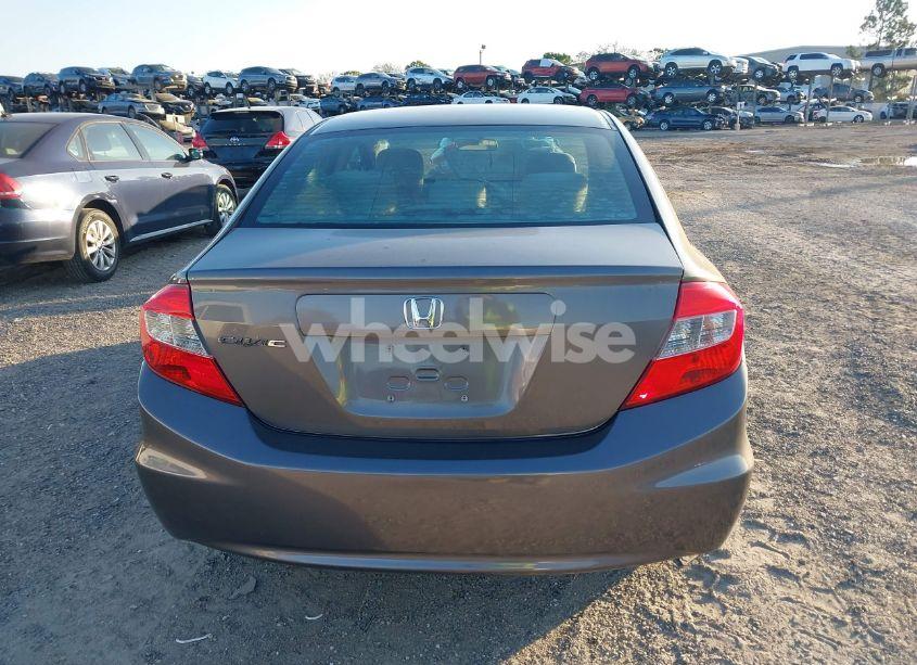 Photo 16 of 2012 Honda Civic LX (VIN 19XFB2F50CE095142)