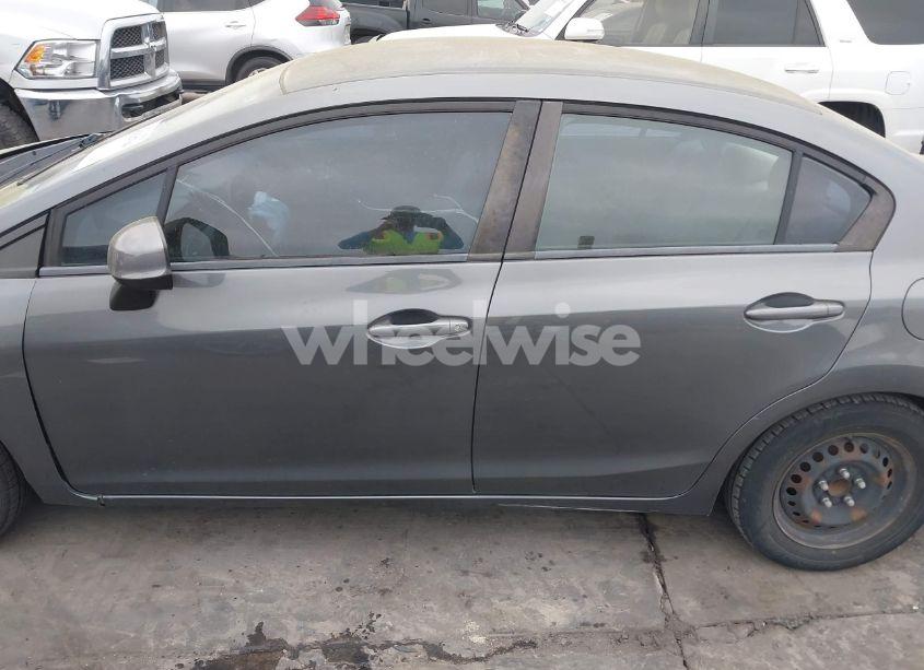 Photo 14 of 2012 Honda Civic LX (VIN 19XFB2F50CE316951)