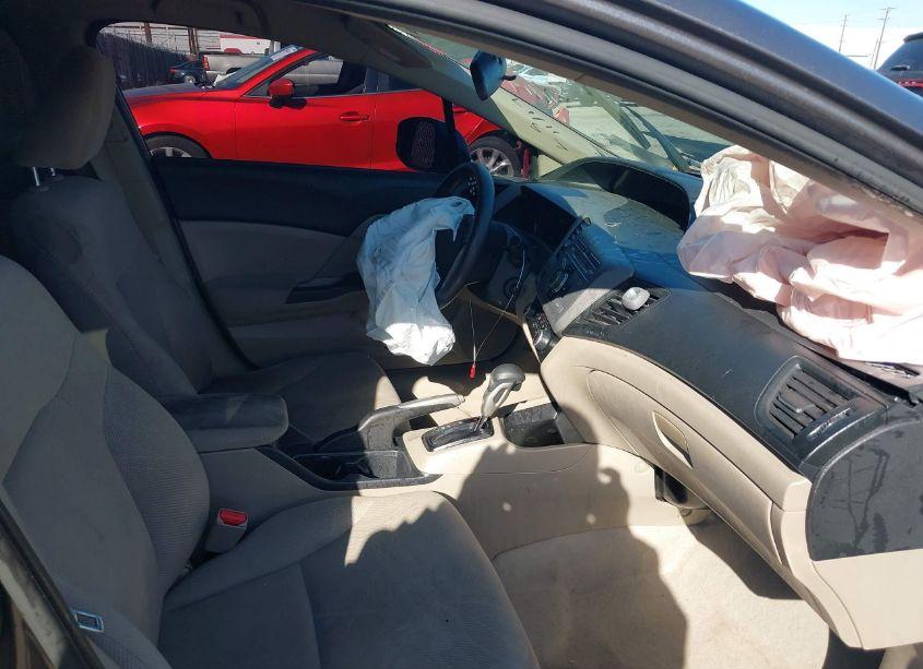 Photo 5 of 2012 Honda Civic LX (VIN 19XFB2F50CE334186)