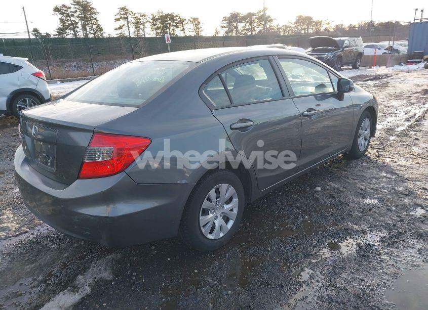 Photo 4 of 2012 Honda Civic LX (VIN 19XFB2F50CE386014)