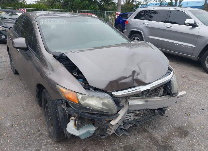 Photo 17 of 2012 Honda Civic LX (VIN 19XFB2F50CE386093)