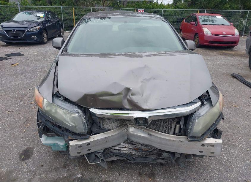 Photo 6 of 2012 Honda Civic LX (VIN 19XFB2F50CE386093)