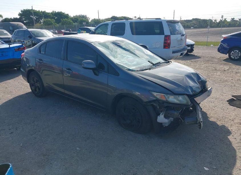 2013 Honda Civic LX (VIN 19XFB2F50DE015355) main photo