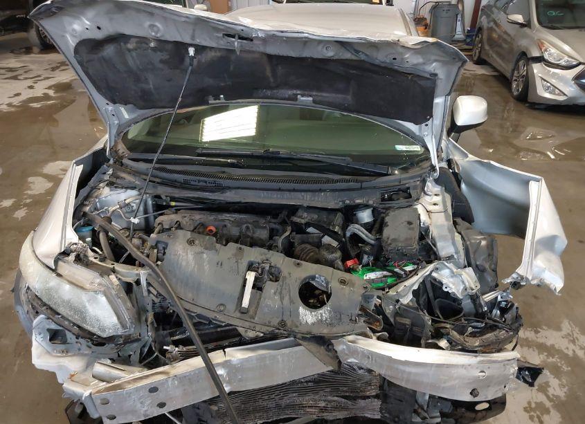 Photo 10 of 2013 Honda Civic LX (VIN 19XFB2F50DE029370)