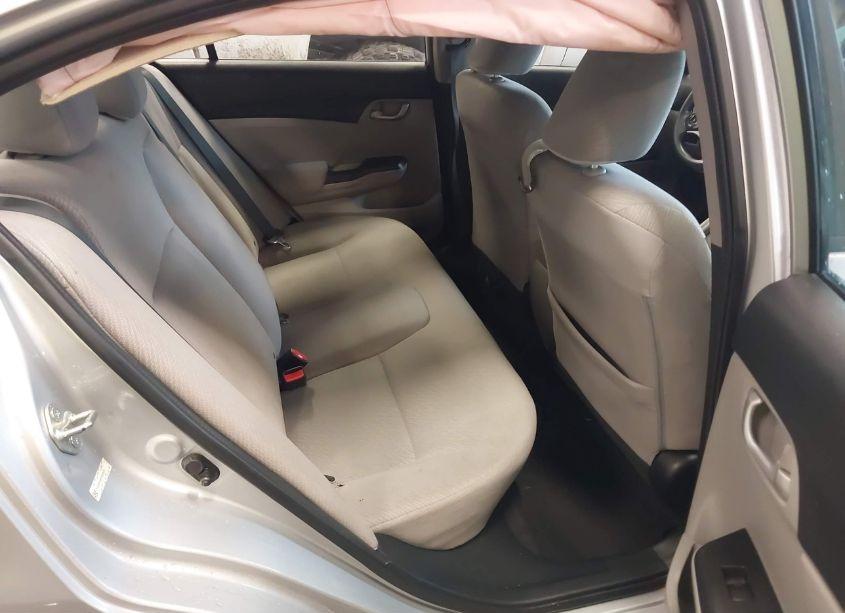 Photo 8 of 2013 Honda Civic LX (VIN 19XFB2F50DE029370)