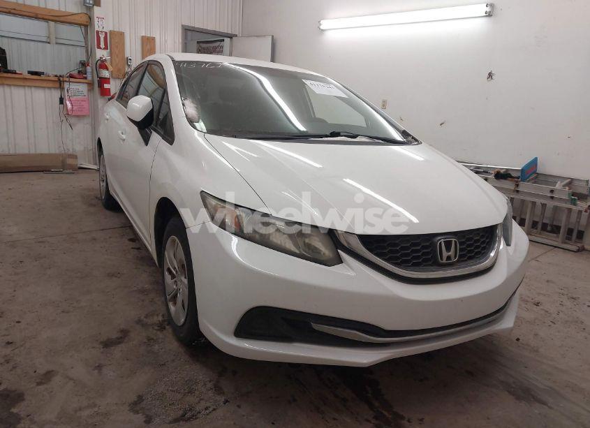2013 Honda Civic LX (VIN 19XFB2F50DE031054) main photo