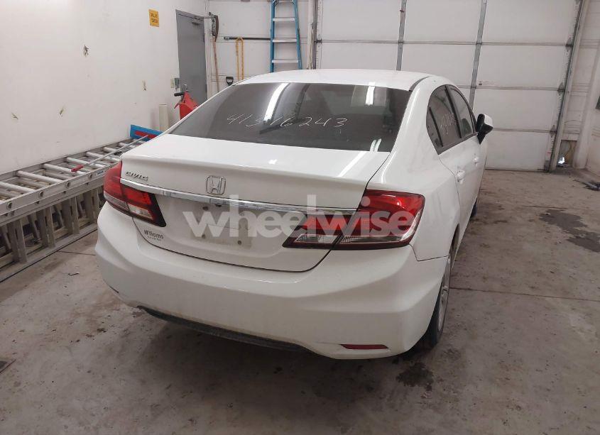 Photo 4 of 2013 Honda Civic LX (VIN 19XFB2F50DE031054)