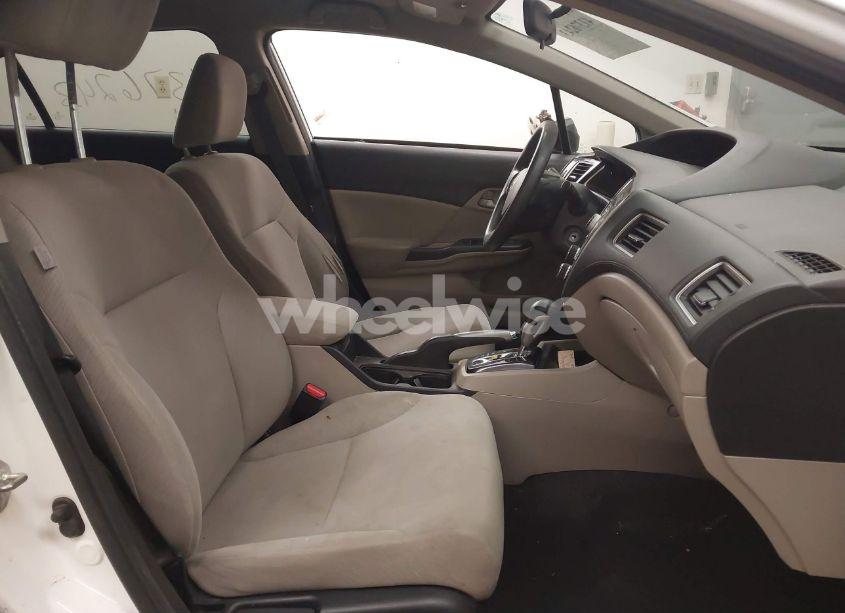 Photo 5 of 2013 Honda Civic LX (VIN 19XFB2F50DE031054)