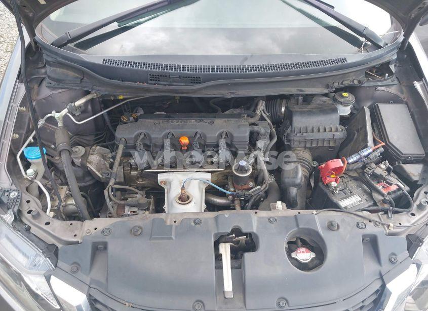 Photo 10 of 2013 Honda Civic LX (VIN 19XFB2F50DE051143)