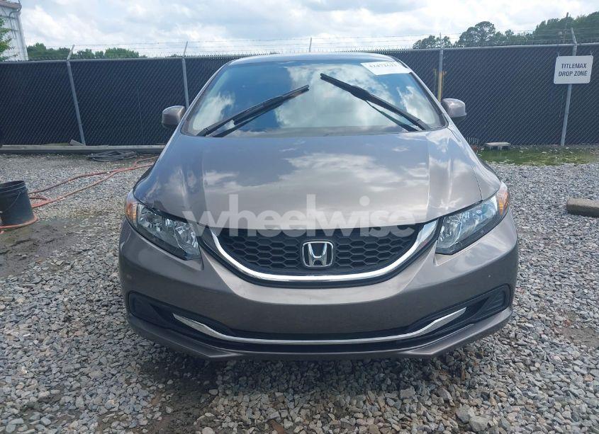 Photo 12 of 2013 Honda Civic LX (VIN 19XFB2F50DE051143)