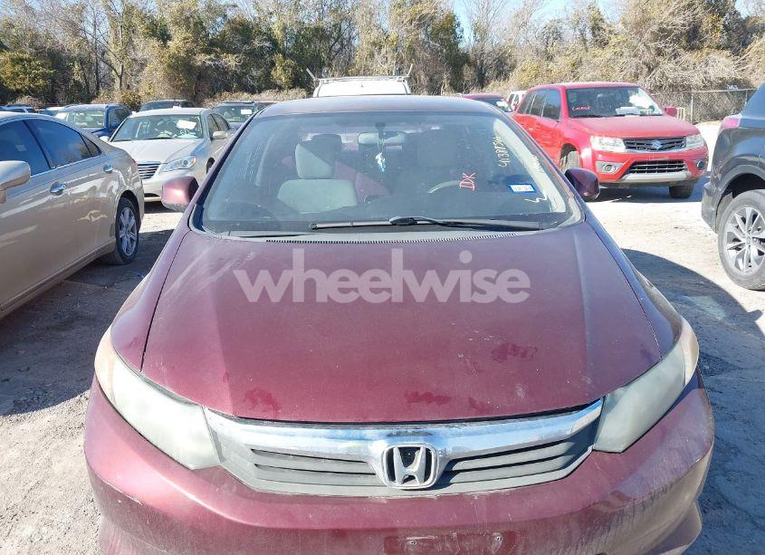 Photo 6 of 2013 Honda Civic LX (VIN 19XFB2F50DE060456)