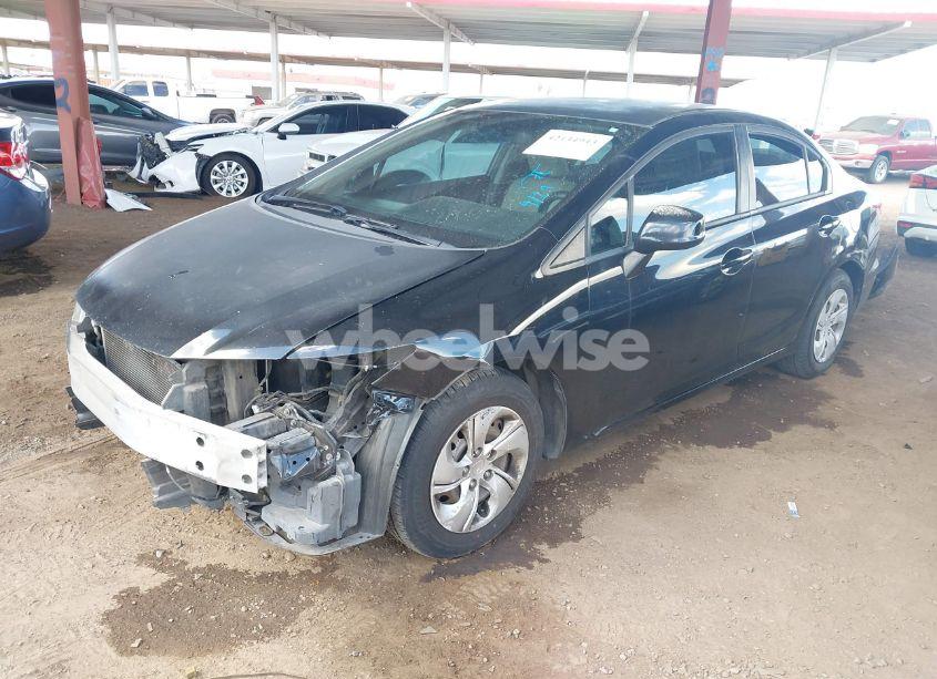 Photo 2 of 2013 Honda Civic LX (VIN 19XFB2F50DE068685)