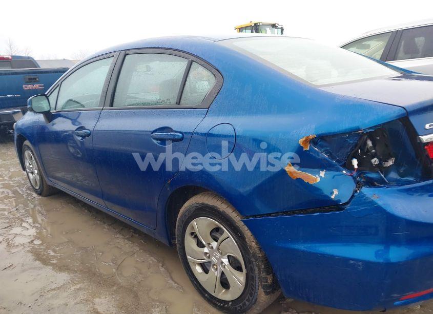 Photo 14 of 2013 Honda Civic LX (VIN 19XFB2F50DE072686)