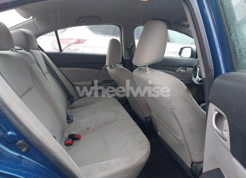 Photo 8 of 2013 Honda Civic LX (VIN 19XFB2F50DE072686)