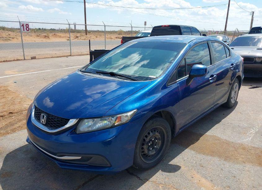 Photo 2 of 2013 Honda Civic LX (VIN 19XFB2F50DE078083)