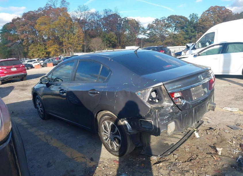 Photo 3 of 2013 Honda Civic LX (VIN 19XFB2F50DE081968)